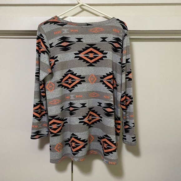 Living Doll, long sleeve, abstract & super comfy tunic, size 1X - Picture 5 of 9